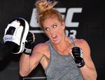 Неудачи не помеха: бой Холли Холм против Бете Коррейя возглавит шоу UFC в Сингапуре
