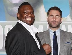 фото - На промоутерских торгах между Уайтом и Пулевым победила третья сторона