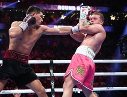 фото - У нас сенсация: Бивол побил Канело