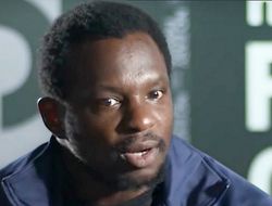 фото - Диллиан Уайт смотрит за спину Поветкину и видит там «напуганного» Фьюри — видео