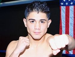 фото - Джозеф Диас победил Джейсона Велеса