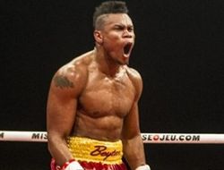 фото - Сергей Ковалёв проиграл Элейдеру Альваресу нокаутом