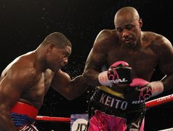 фото - Лучшие моменты боя Луиса Ортиса и Малика Скотта — видео от vRINGe.com