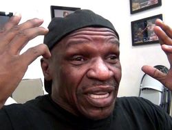 фото - Думаю, Флойд побьёт чёртового гиганта Головкина — Мэйуэзер-старший