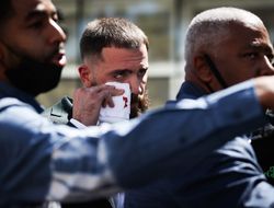 фото - Канело сконтрил и посёк Плэнта во время пресс-конференции — видео, фото 