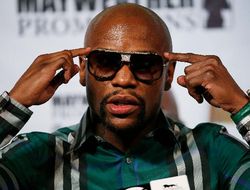 фото - Мэйуэзер: Хан надеется проделать с Альваресом то же, что и я, но...