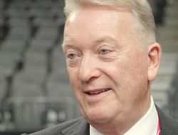 фото - Что нового о бое Фьюри–Джошуа — данные от Уоррена