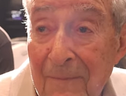 фото - Арум хочет устроить бой Тейлор–Пакьяо. Мэнни вернётся из-за денег?