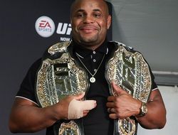 фото - Даниэль Кормье объяснил, почему не собирается давать реванш Миочичу