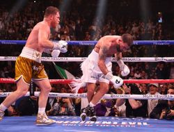 фото - Чем Дэвис и Уайлдер круче Канело? Объясняет Ромеро