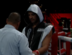 фото - Гвоздик нокаутировал Холлауэя: видео