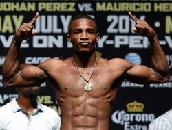 фото - Эрисланди Лара планирует защиту и не забывает о Головкине