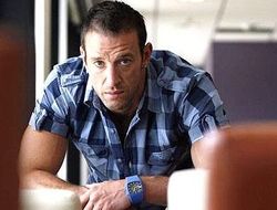 фото - Энцо Маккаринелли сразится весной против Амара за титул ЕС?