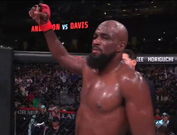 фото - Кори Андерсон победил Фила Дэаиса на Bellator 297