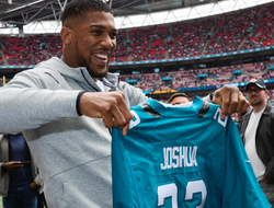 фото - До конца года Джошуа проведёт мегафайт. Но не с Уайлдером 