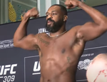 Миочич тяжелее Джонса перед UFC 309: результаты взвешивания, видео