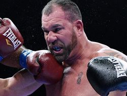 фото - Экс-соперник Джошуа и Уайлдера рассказал, кто победит и чей удар сильнее