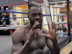 фото - Уайлдер назвал победителей в боях Джошуа-Валлин и Дюбуа-Миллер