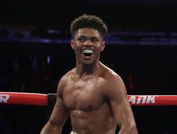 фото - Шакур Стивенсон — новый чемпион мира!