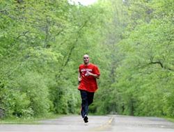 фото - Менеджер Келли Павлика: Джеймс Дигейл в соперники? А денежки где?