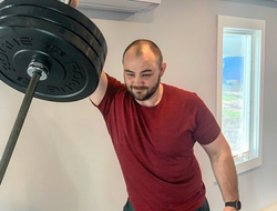 фото - Поветкин продолжает лагерь, Джошуа крушит ударами бутылки и спорит на 10 штук — соцсети 