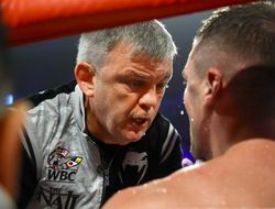 фото - Гвоздик остался в госпитале после поражения Бетербиеву