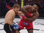 Жуткий нокаут в бою Ларкин–Берхамов на Bellator 290: видео