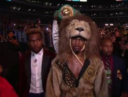 фото - Жермелл Чарло извалял Остина Траута, но победил решением