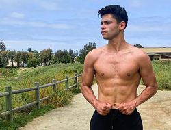 фото - Райан Гарсиа задумался: побил бы я Сехудо? Тот аж вскинулся — «убирайся отсюда!»