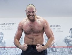 фото - Планы Фьюри: Побью Уайлдера, стану PPV-звездой в США, в Англию — ни ногой