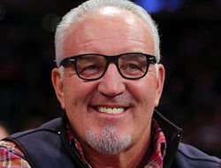 фото - 64-летний Джерри Куни проведёт выставочный бой. В соперниках Демпси