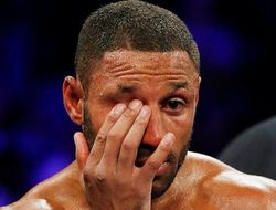 фото - Келл Брук хочет победителя боя Альвареса и Смита