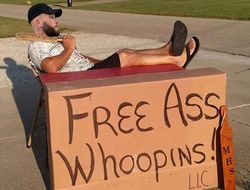 фото - Комната отдыха Усика, Фьюри в трусах и надиратель задниц Плэнт — соцсети