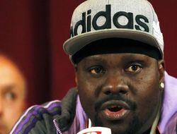 фото - Джонс, Имам и Брайан побеждают в шоу Дона Кинга