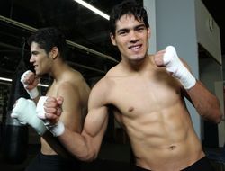 фото - План Арума: Абрахам против Рамиреса в андеркарте Пакьяо–Брэдли III