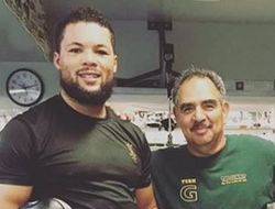 фото - Джо Джойс ушёл от Абеля Санчеса к Эдаму Буту