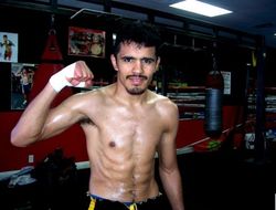 фото - Мигель Васкес бросает вызовы Тимоти Брэдли и Дэнни Гарсии