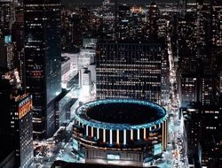 фото - Котто, Головкин, Теофимо и другие звёзды записали видео для тех, кто бьёт коронавирус