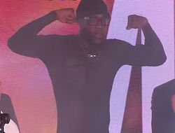 фото - Чисора и Уайлдер взвесились перед боем: результаты и видео