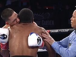 фото - «Кусаку» Берлангу оштрафовали и отстранили от бокса — инсайдеры