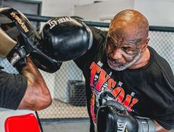 фото - Майк Тайсон vs Логан Пол? The Mirror намекает, что бой — в феврале