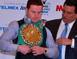 фото - Захочет ли Канело Альварес драться без зрителей? Мнение президента WBC