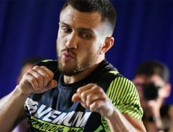 фото - Василий Ломаченко − Люк Кэмпбелл: мнение Теофимо Лопеса