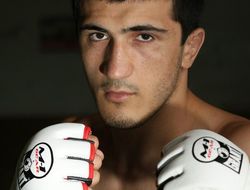 фото - M-1 Challenge 65: Эмеев вышел в финал к Шлеменко, Кунченко неоднозначно побил Абдулаева