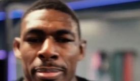 Бакли бросил вызов Рахмонову: «Ты что-то там вякал о чёрном пацанчике…»