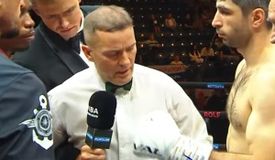 Мусаев отобрал чемпионский титул у Мбенге