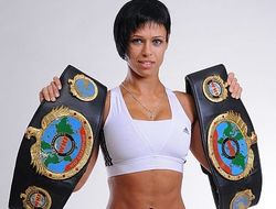 фото - Львовянка Елена Овчинникова проведёт бой на Bellator 160 