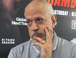 фото - «Усик пленил британскую публику». Расс Анбер о феномене украинца