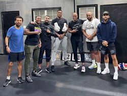 фото - Джошуа прошёл проверку с Кличко, но это не в счёт — тренер