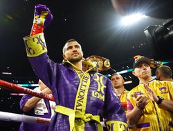 фото - Ломаченко не умеет продавать, он не PPV-боец — топ-тренер